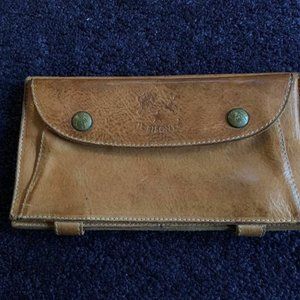 IL Bisonte wallet snap closure bi-fold wallet tan